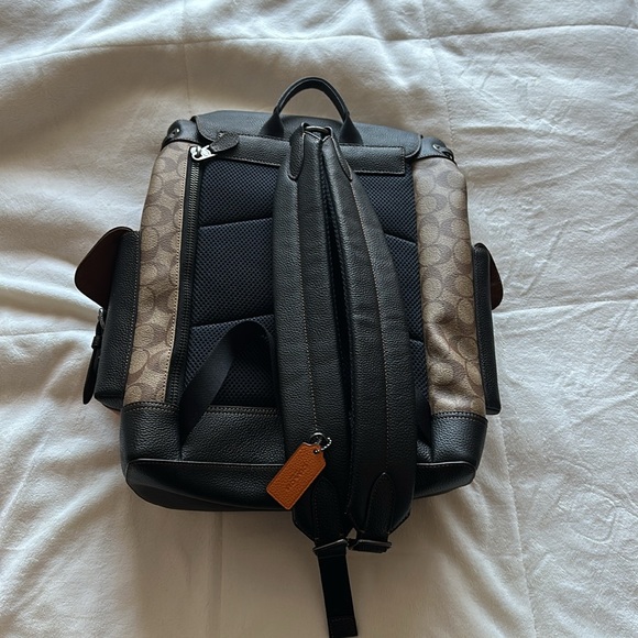 Coach Hudson Backpack in Signature Canvas with Varsity Stripe - Picture 4 of 8